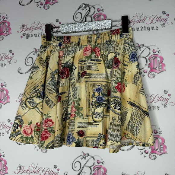 Skirt vintage news paper design floral mirror cottage core renaissance vibes - Picture 8 of 11